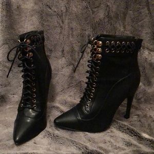 These are “The Maggie Bootie” from shoe dazzle